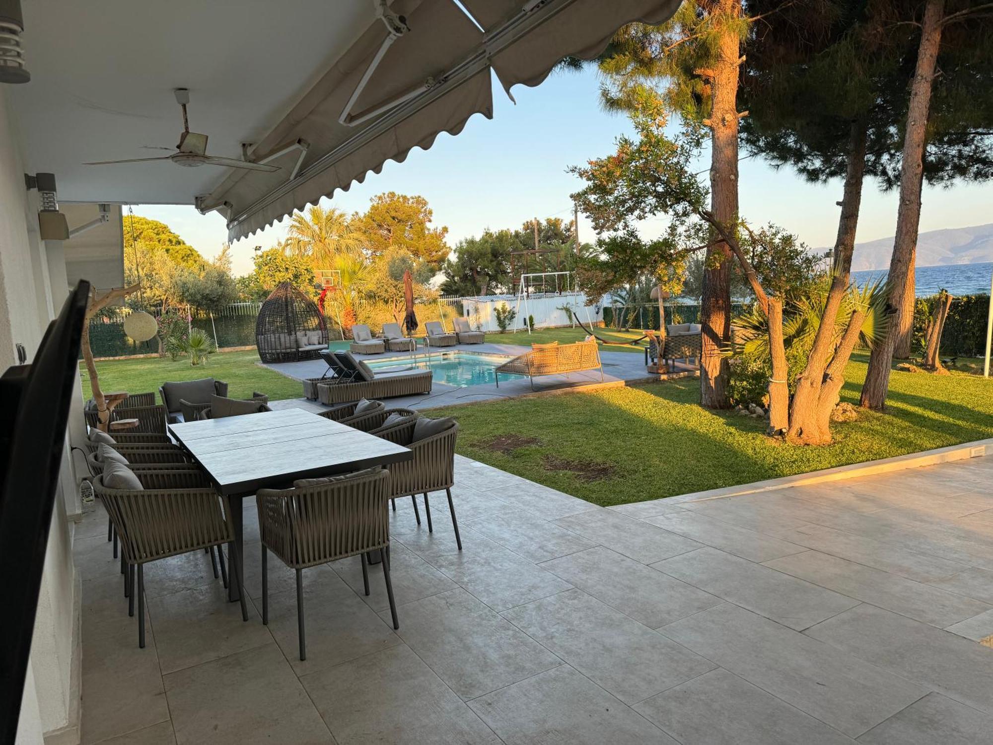 Zoza Luxury Villa Isthmia By The Sea With Private Pool Kalamáki Eksteriør billede