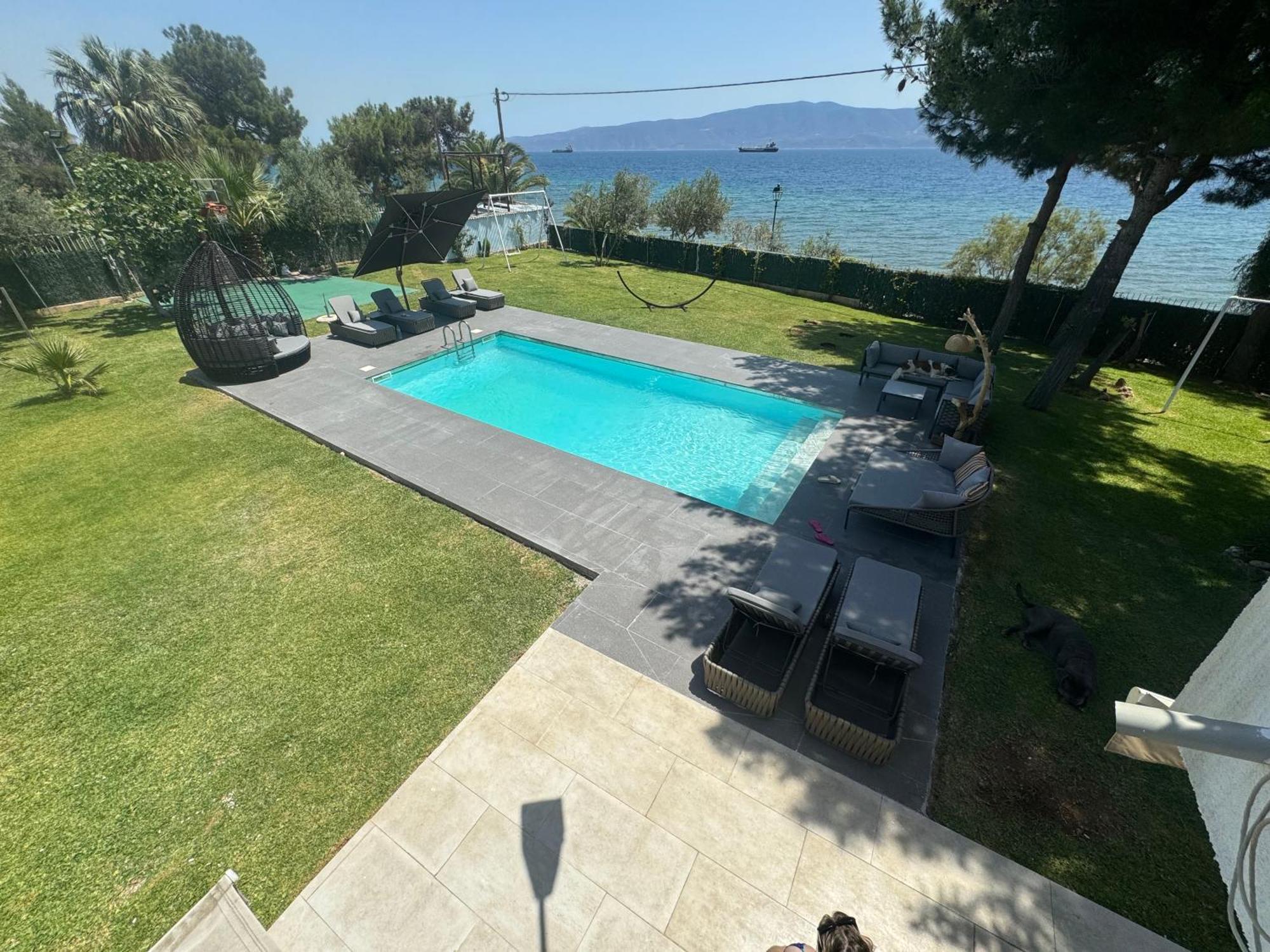 Zoza Luxury Villa Isthmia By The Sea With Private Pool Kalamáki Eksteriør billede