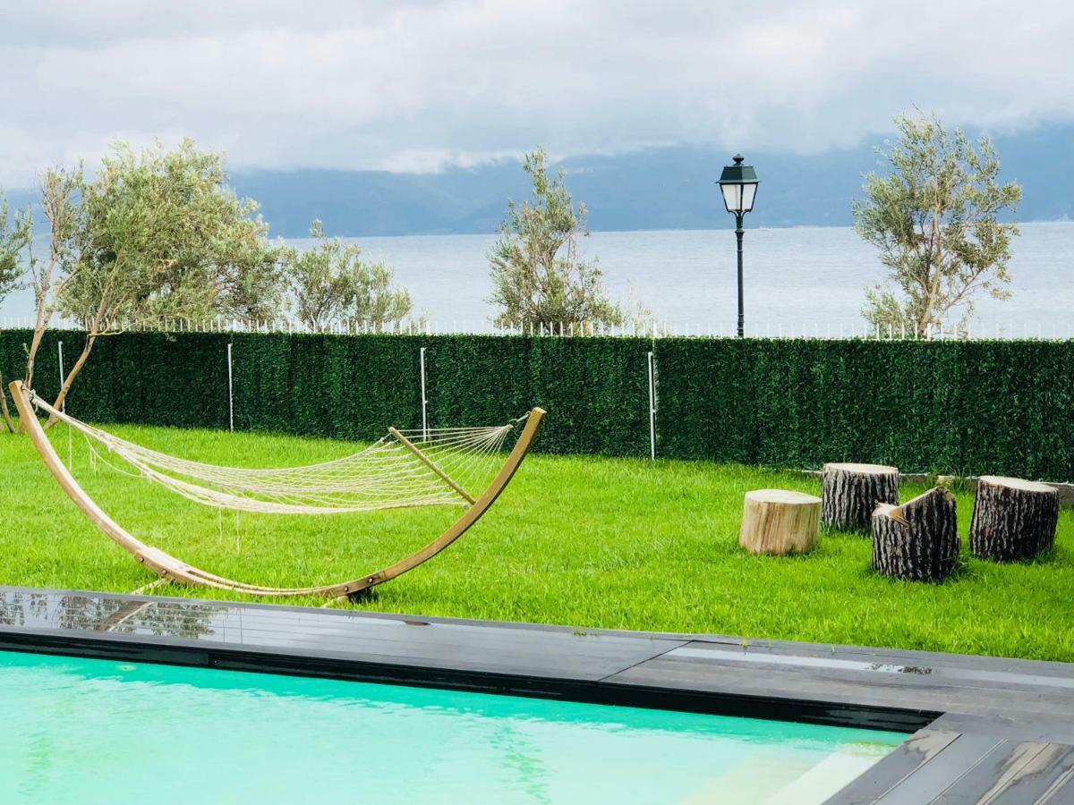 Zoza Luxury Villa Isthmia By The Sea With Private Pool Kalamáki Eksteriør billede